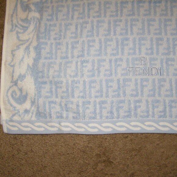 NEW FENDI Bath Towel 100% Cotton Light Blue Zucca in Box Giftable - Picture 6 of 10